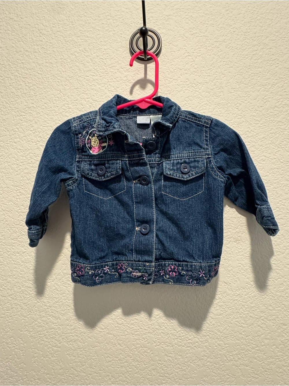 Vintage denim Winnie the Pooh jacket size 3-6mo